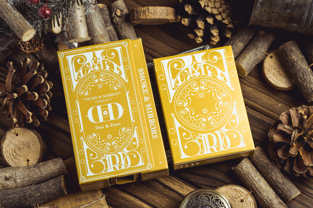 Smoke & Mirrors V9 - Gold by Dan & Dave - Card Mafia Playing Cards