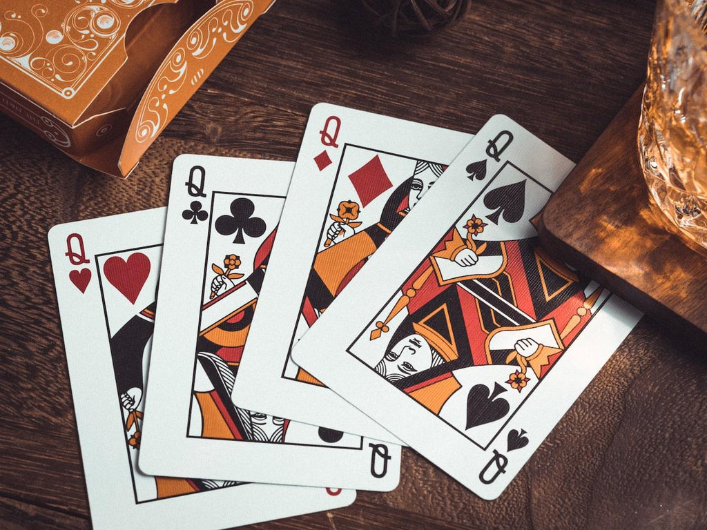 Smoke & Mirrors v8 Playing Cards - Bronze - Card Mafia