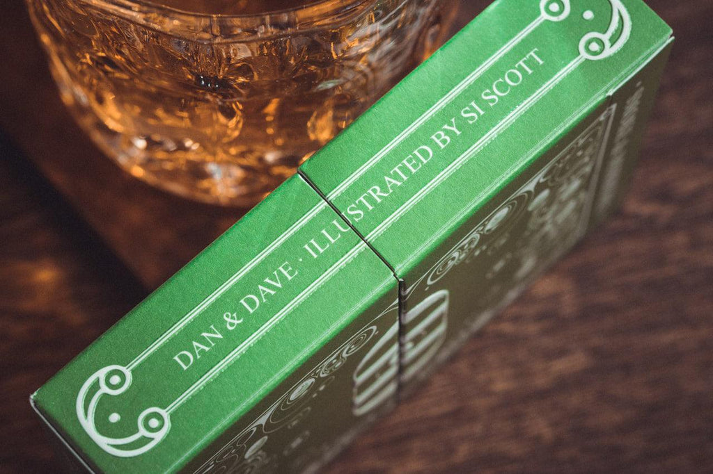 Smoke & Mirrors v8 Playing Cards - Green - Card Mafia